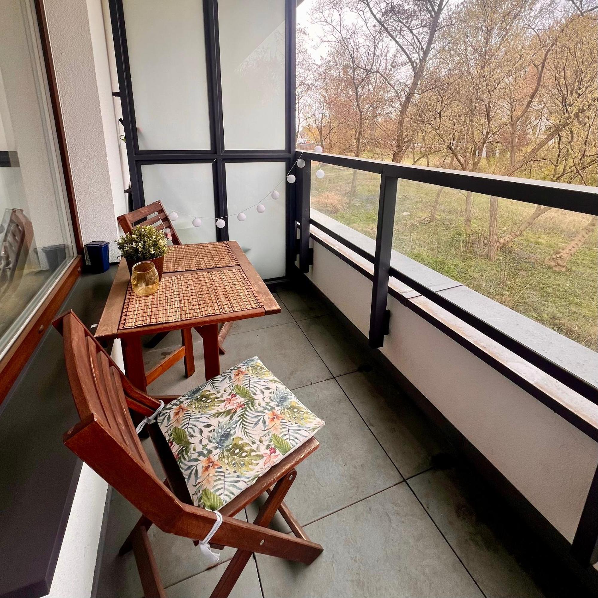 Stylowe Studio Krzemieniecka, Metro Slodowiec, Free Parking By Cosmo Spirit Varsovie Extérieur photo